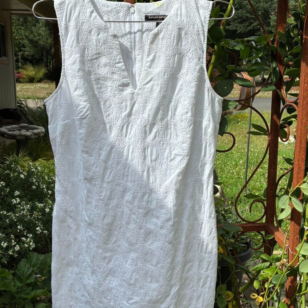 White 100% cotton Banana Republic mini dress